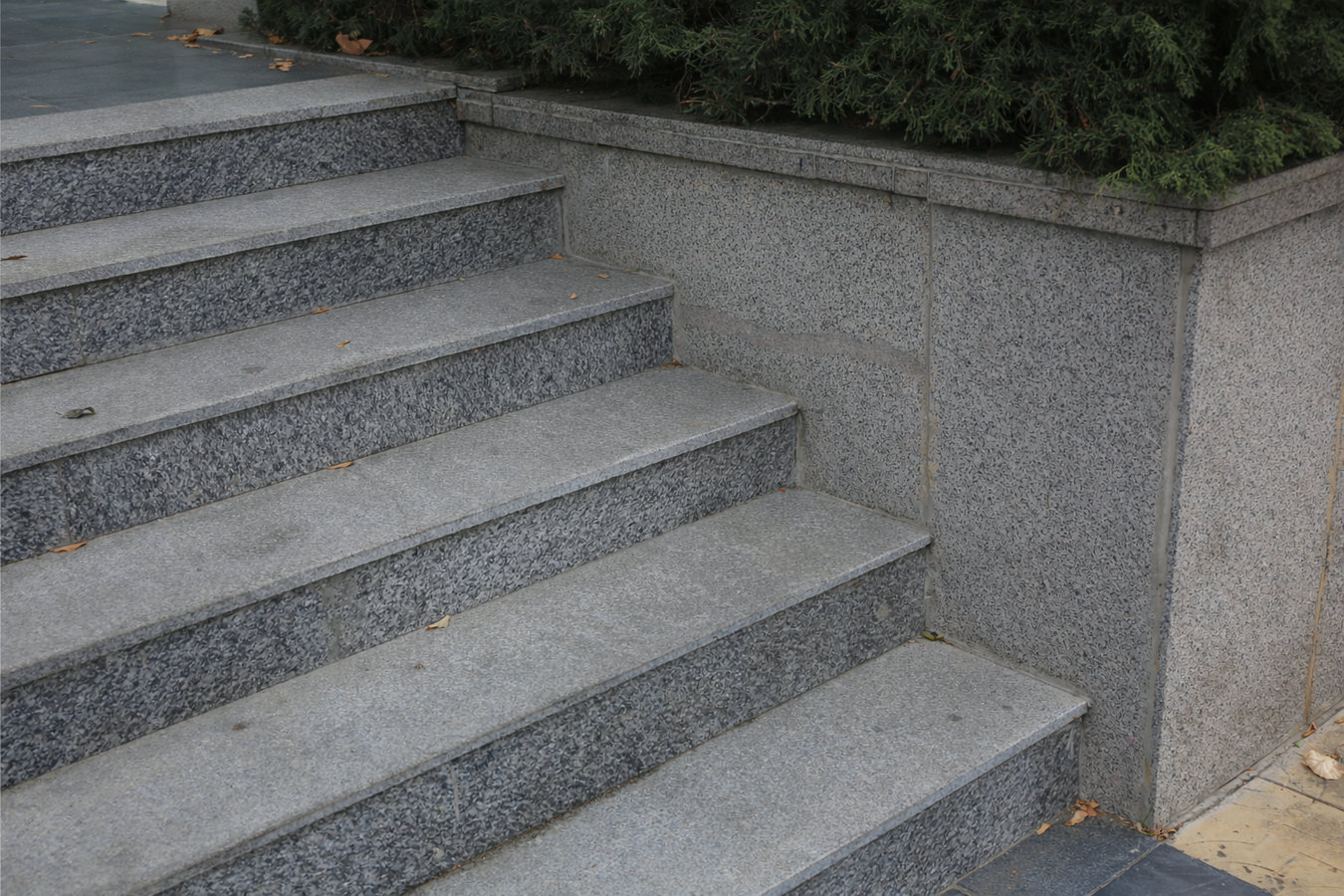 Concrete steps construction in Laredo, TX